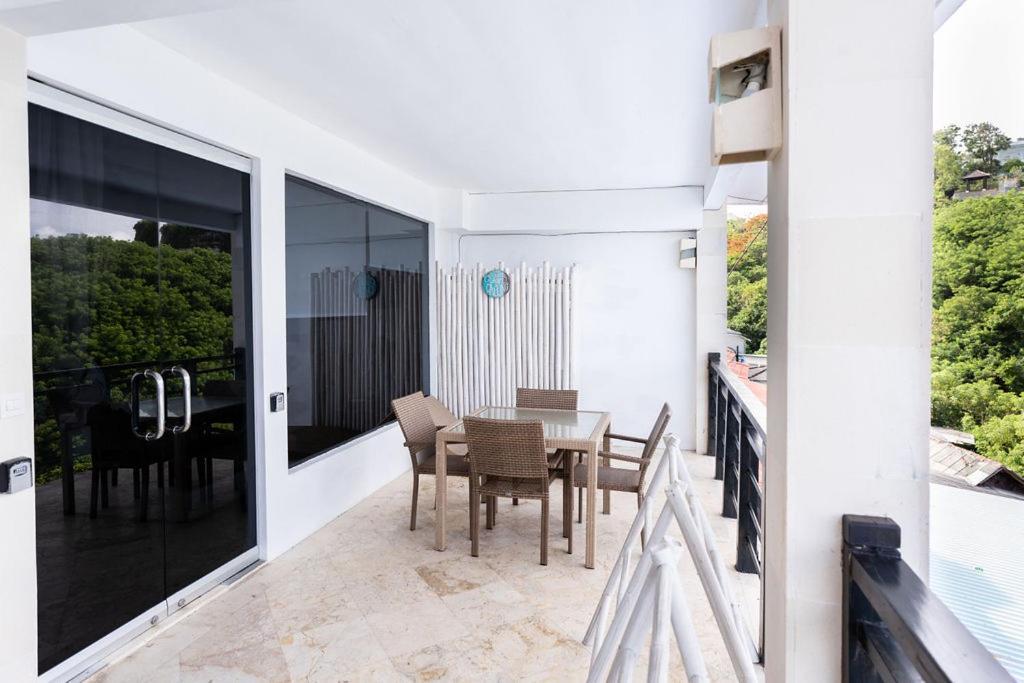 Uluwatu Cliff Apartment - 2 Br Exterior foto
